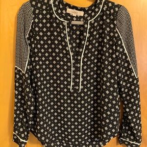 Ann Taylor Loft XS black and white long sleeve top